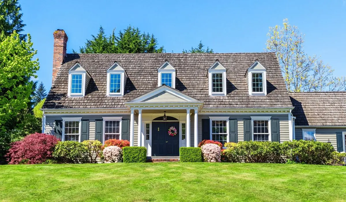 Can a Canadian Purchase a Home in the United States?