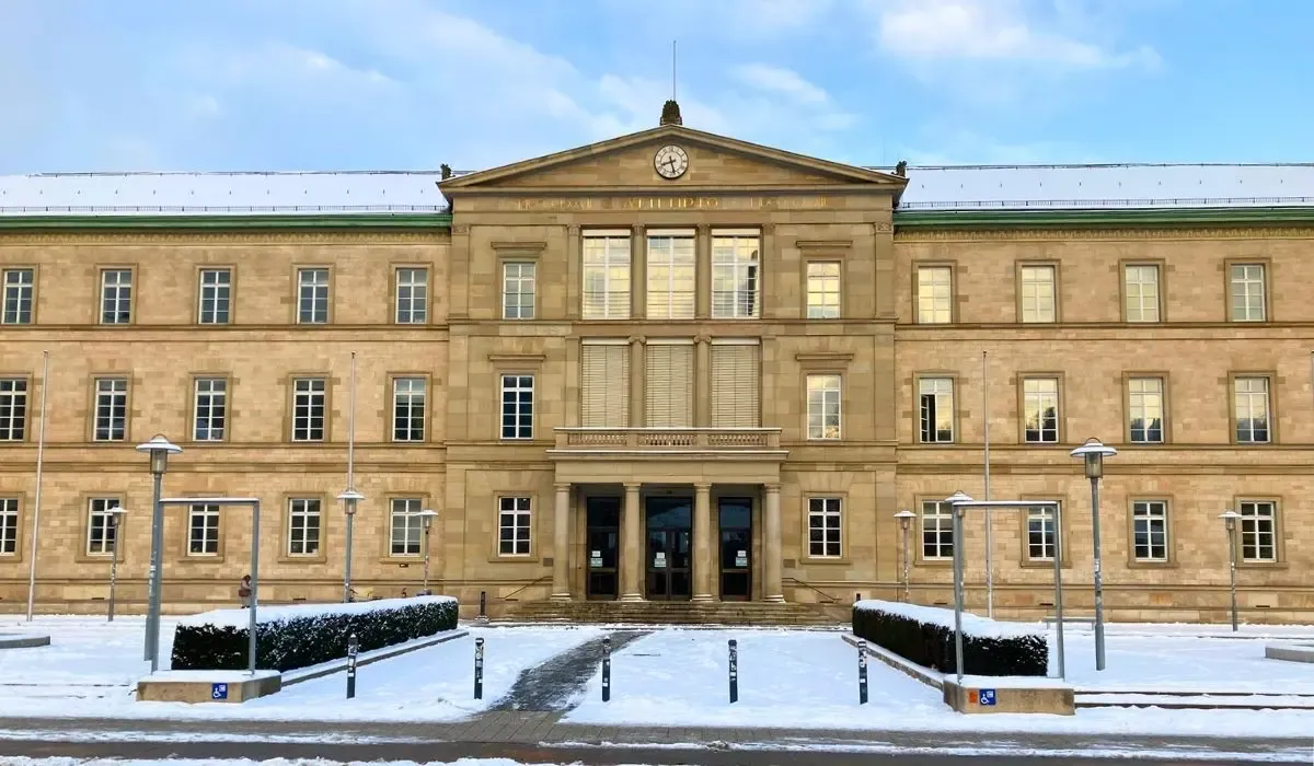 The scenic riverside campus of the University of Tübingen. Use MTFX to transfer tuition from Canada in EUR, cut costs and avoid delays.