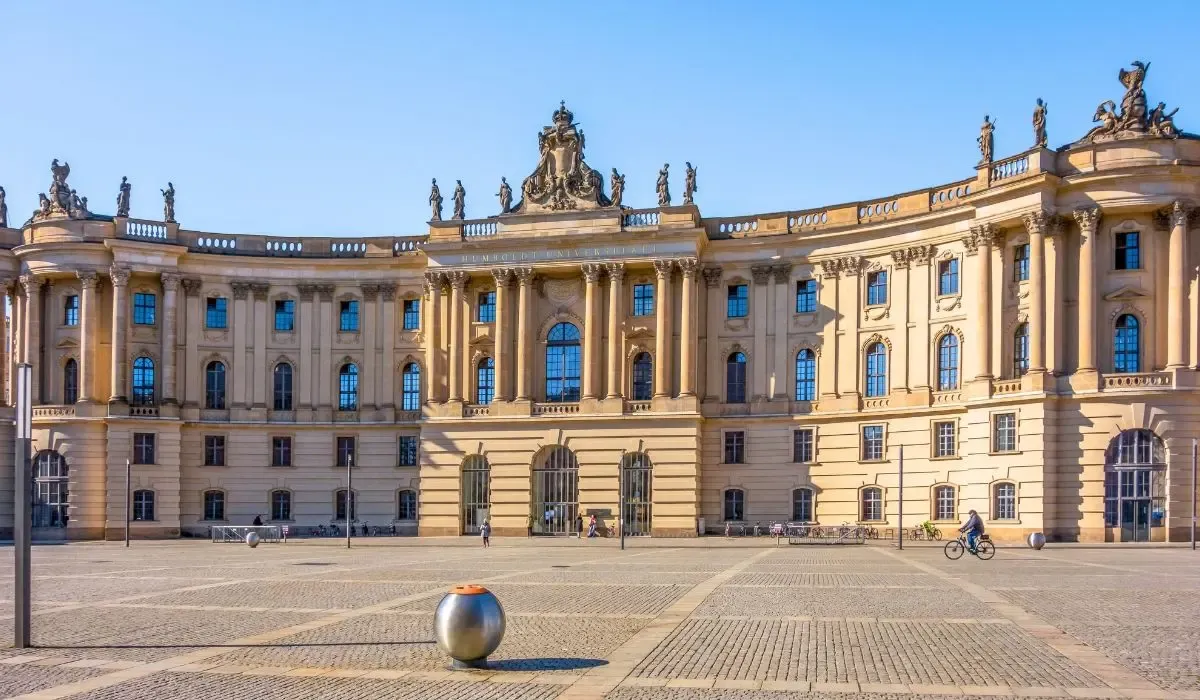 Humboldt University’s neoclassical façade in central Berlin. Canadian students can use MTFX to transfer tuition in EUR securely and affordably from Canada.