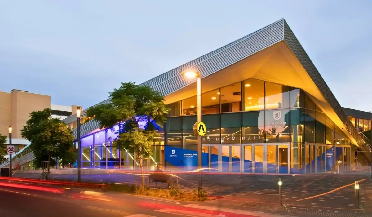 A contemporary view of the University of South Australia's City West campus, highlighting sleek architectural designs and vibrant urban surroundings.​