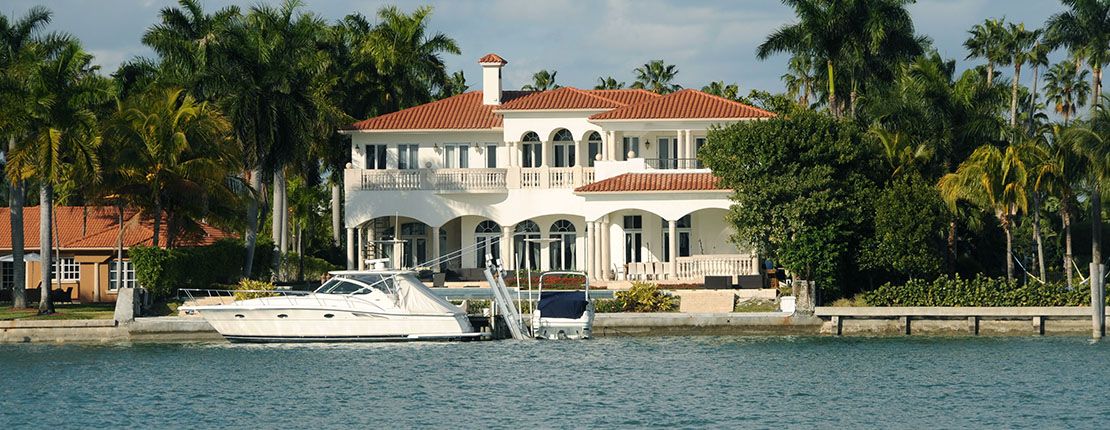 Guide for Canadians Buying Property in the United States